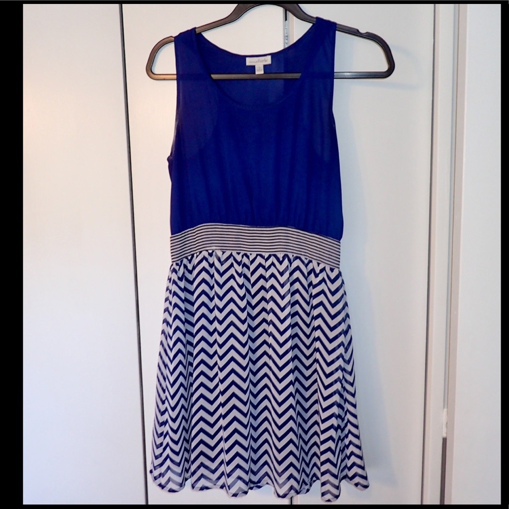 Blue sleeveless fit and flare chevron dress